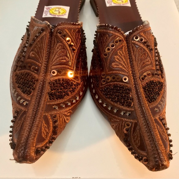 La Gazelle ElAymani Moroccan Embroidered, Beaded Leather Mules | 8.5 (EU 40) - Picture 2 of 7